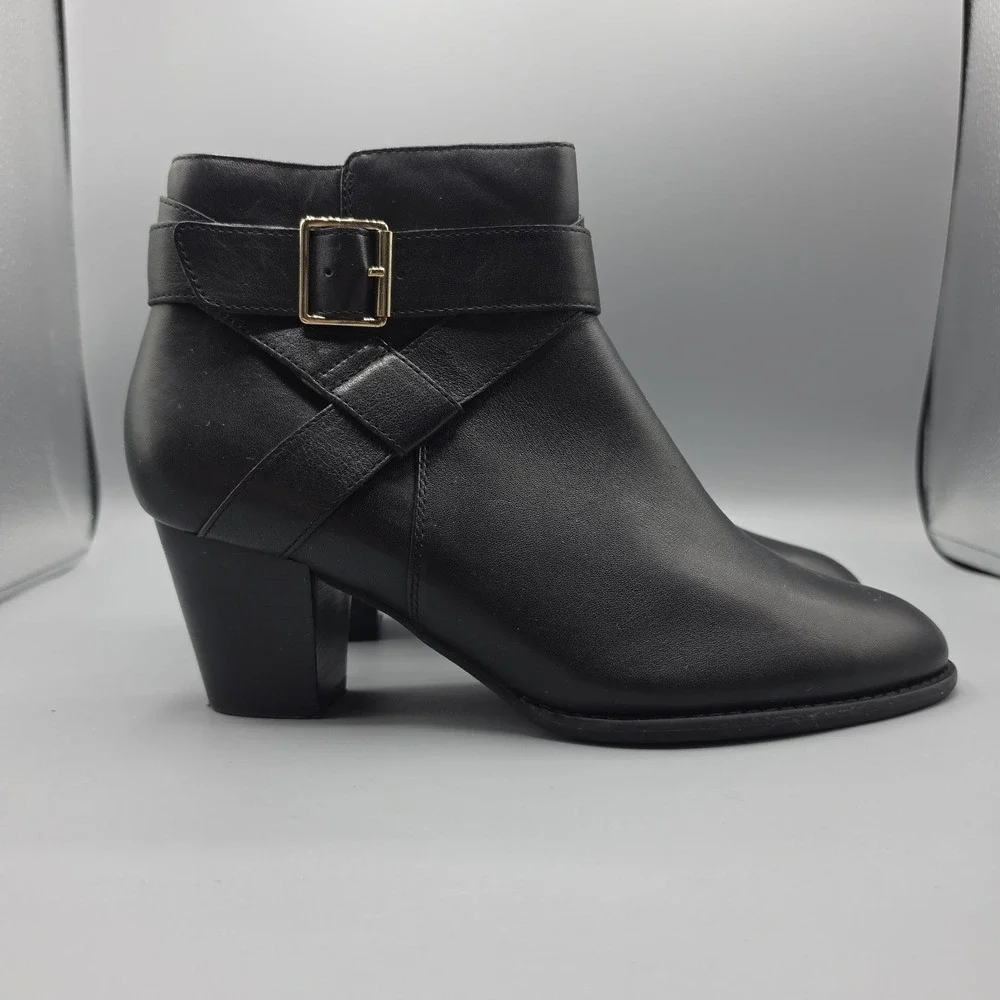 Vionic Trinity  Booties Womens 10 Black Leather Classic Buckle Strap Zip Comfort
